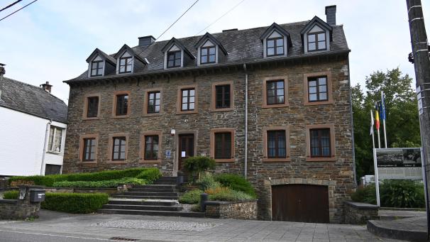 <p>Das ÖSHZ ist in Burg-Reuland derzeit noch im ehemaligen Gemeindehaus untergebracht.</p>
