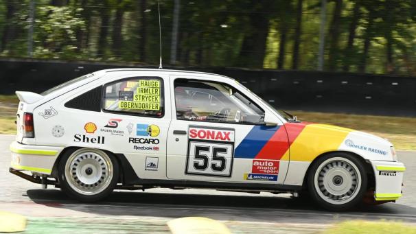 <p>In einem solchen Opel Kadett startet Wolfgang Haugg in Spa-Francorchamps.</p>