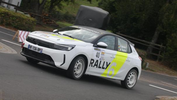 <p>Der neue Opel Corsa R6, gesehen bei der Rallye Oberehe.</p>