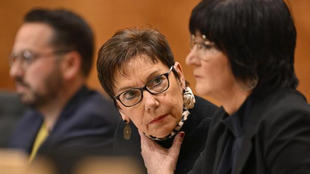 <p>Mechtilde Neuens (m.) übernimmt den SP-Fraktionsvorsitz im PDG. Kirsten Neycken-Bartholemy (r.) behält ihr Mandat in Ausschuss III.</p>