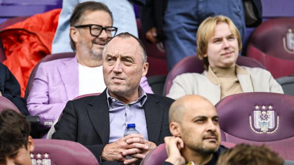 <p>Wouter Vandenhaute bietet Amtsverzicht als Anderlecht-Chef an.</p>