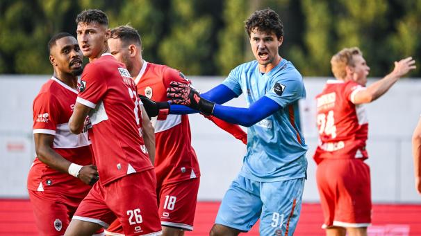 <p>Antwerpens Torhüter Senne Lammens wechselt zu Manchester United.</p>