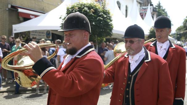 <p>Die Jagdhornbläser von „Le Royal Débuché“ aus Vielsalm werden auf dem Familientag des Hochwildrings Süd-Eifel auf dem Rodter Tomberg ein zweistündiges Konzert geben. Das Ensemble genießt mit seinen Parforce-Hörnern überregionale Bekanntheit.</p>