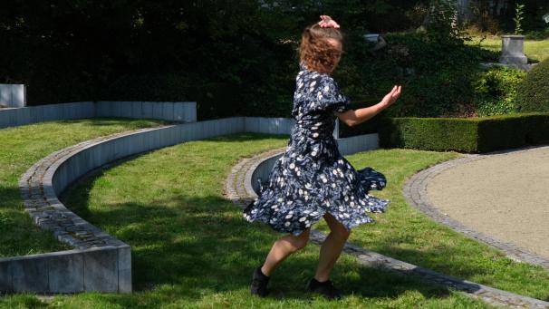 <p>„In der Tiefe. Stille“ heißt das Solo von Irene K-Tänzerin Nona Munnix.</p>