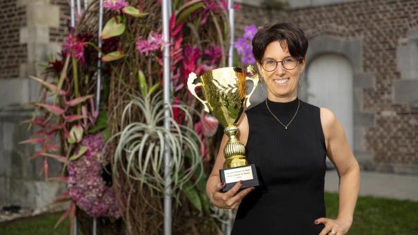 <p>Im vergangenen Jahr wurde Chantal Post aus Vielsalm belgische Floristik-Meisterin und belegte nun bei der Weltmeisterschaft im niederländischen Den Haag, dem Art Floral Word Cup, einen ehrenvollen achten Platz.</p>