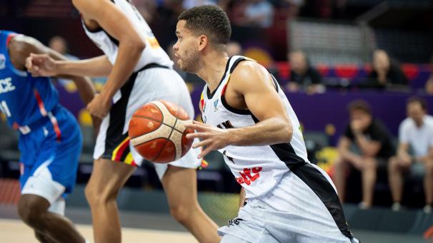 <p>Manu Lecomte (hier imSpiel gegen Frankreich) warf die „Belgian Lions“ zum Krimisieg gegen Polen.</p>