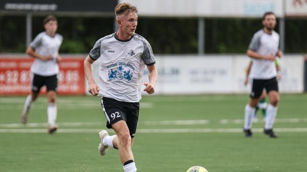 <p>„Richtig geile Bude“, reagierte Walhorns Trainer Damien Warrimont auf das St.Vither 1:0 durch Alexandre Lauwers (Foto).</p>