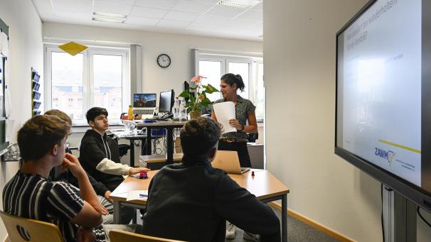 <p>Am ersten Schultag wurden verschiedene Workshops organisiert, bei denen sich die neuen Lehrlinge kennenlernen konnten.</p>