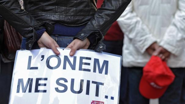 <p>„Das LfA (Onem) verfolgt mich...“ Dieser Slogan bei einem „Protestmarsch gegen Jagd auf Arbeitslose“ aus dem Jahr 2014 könnte auch heute wieder für viele zutreffen.</p>