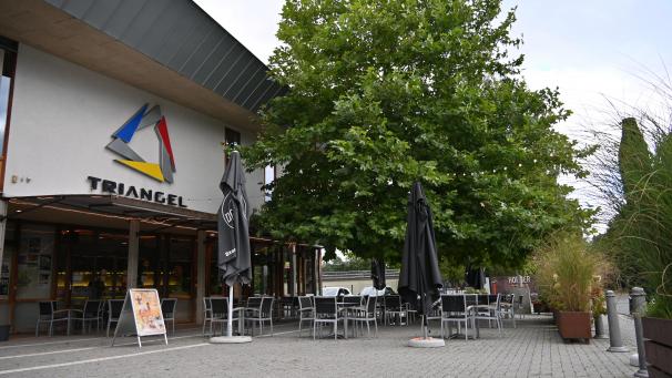 <p>Das Café liegt direkt am Ravel und wird deshalb vor allem im Sommer gut besucht. Allerdings bemängelt die AGR die fehlende Kontinuität im Betrieb.</p>