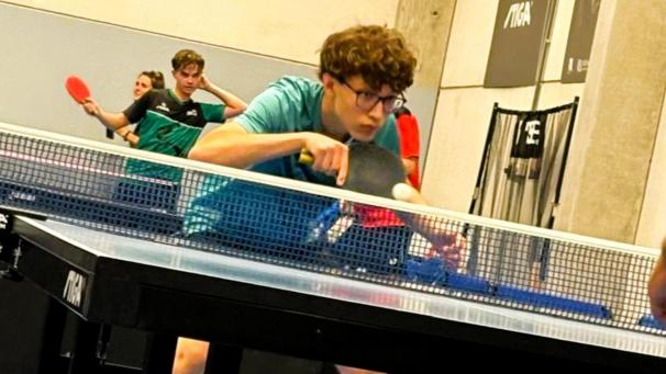 <p>Céderic Ritzen vom TTC Eupen wurde als erster Ostbelgier zum besten Spieler der Provinz Lüttich in seiner Klasse gekürt.</p>