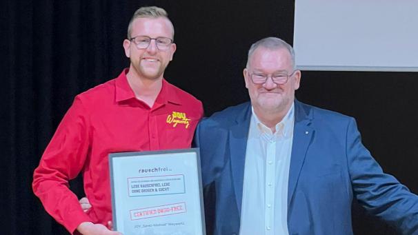 <p>Der JGV Weywertz bekam den ersten „Rauschfrei-Award“ übergeben.</p>