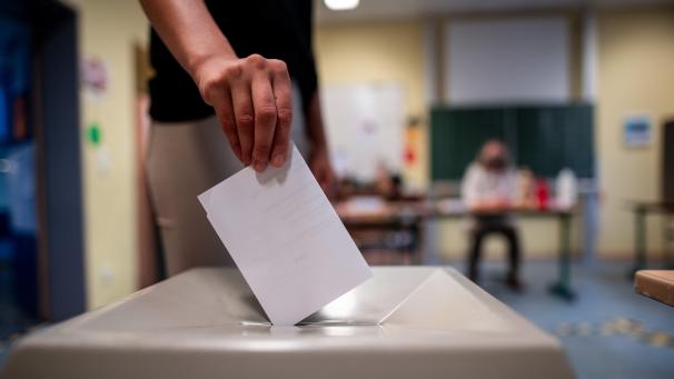 <p>Rund 13,7 Millionen Bürger dürfen am Sonntag an den Kommunalwahlen in Nordrhein-Westfalen teilnehmen.</p>