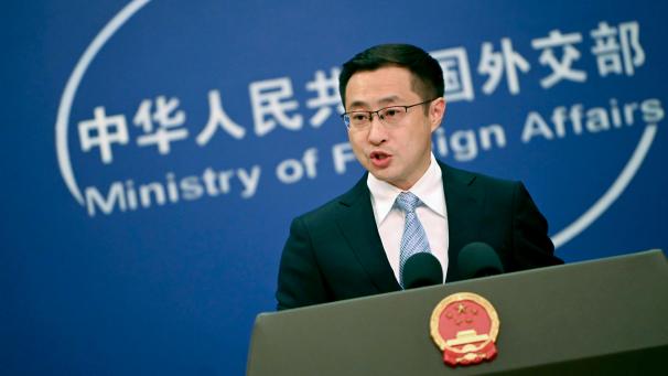<p>Lin Jian, Sprecher des chinesischen Außenministeriums, spricht beim täglichen Briefing der Behörde.</p>
