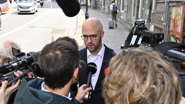 <p>David Leisterh will gemeinsam mit fünf Parteien eine mehrjährige Haushaltsplanung ausarbeiten.</p>