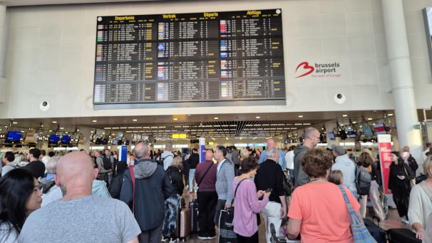 <p>Am Samstag herrschte am Landesflughafen in Zaventem Chaos.</p>