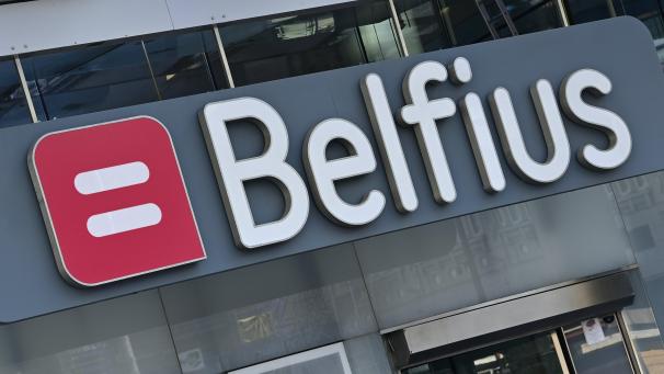 <p>Die Regierung plant, im kommenden Jahr rund vier Milliarden Euro durch den Verkauf von Staatsbeteiligungen einzunehmen. Erste Optionen sind der verbliebene belgische Anteil an BNP Paribas nd ein Teil von Belfius.</p>