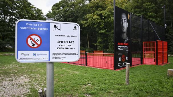 <p>Die öffentlichen rauchfreien Zonen in Eupen sind seit einigen Wochen unmissverständlich ausgeschildert.</p>