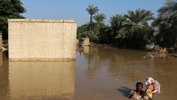 <p>Ein überflutetes Gebiet im Dorf Daryapur in der Nähe von Jalalpur Pirwala im Distrikt Multan, Pakistan.</p>