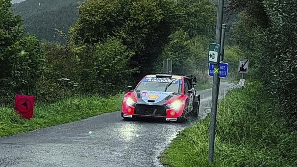 <p>Ott Tänak beim Test in Stavelot.</p>