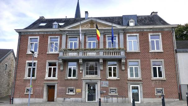 <p>Im Raerener Gemeindehaus hofft man, mit einer Klage vor dem Kassationshof ein vorheriges Urteil aufheben zu können. Die Folge könnten dann im Idealfall zusätzliche Steuereinnahmen für die Kommune sein.</p>