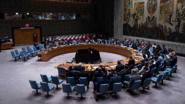 <p>Kurz vor dem Fristende war ein letzter Versuch im UN-Sicherheitsrat gescheitert, um die Wiedereinsetzung der internationalen Sanktionen gegen den Iran zu verhindern.</p>