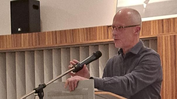 <p>Autor Leo Gillessen sprach auch über die Bedeutung der Literatur für Ostbelgien.</p>
