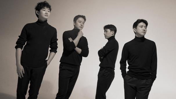 <p>Das Novus String Quartet präsentiert im Kloster Heidberg einen Abend voller Kontraste und Emotionen.</p>