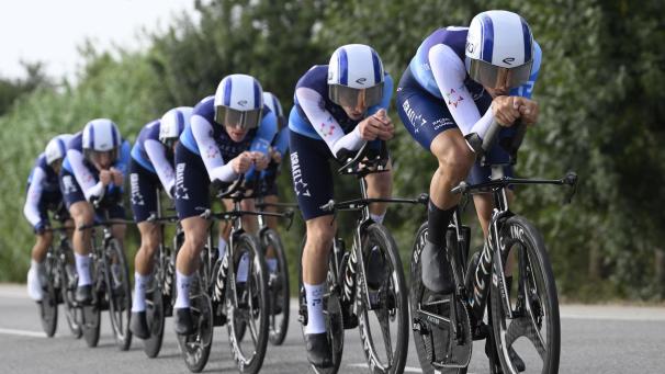 <p>Das Team Israel-Premier Tech während der Vuelta</p>