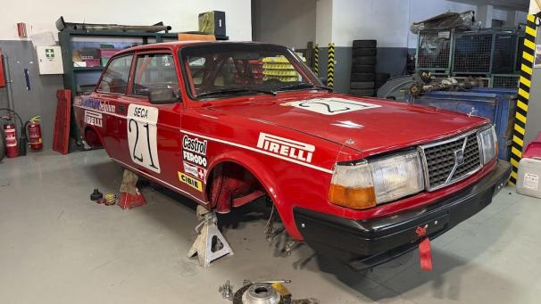<p>Der Volvo 240 Turbo wird neu aufgebaut.</p>