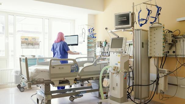 <p>Für viele Patienten sind stationäre Aufenthalte mit hohen und schwer kalkulierbaren Kosten verbunden.</p>