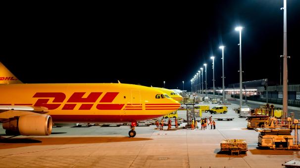 <p>Ein speziell ausgerüsteter DHL-Frachter verbindet Brussels Airport ab sofort täglich mit Cincinnati und transportiert temperaturempfindliche Medikamente und biopharmazeutische Produkte.</p>