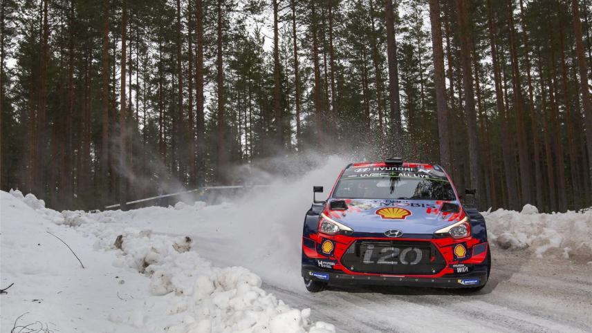 <p>Thierry Neuville (Hyundai) bei der Rallye Schweden.</p>
