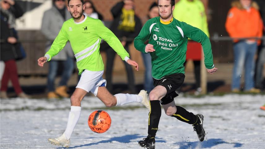 <p>Andy Valkenberg (r.) kehrt aus Walhorn zurück zum FC Eupen.</p>