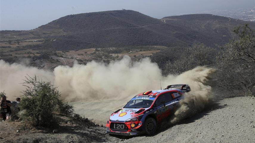 <p>Thierry Neuville und Nicolas Gilsoul im Hyundai i20 Coupe WRC unterwegs auf der Rallye Mexiko.</p>