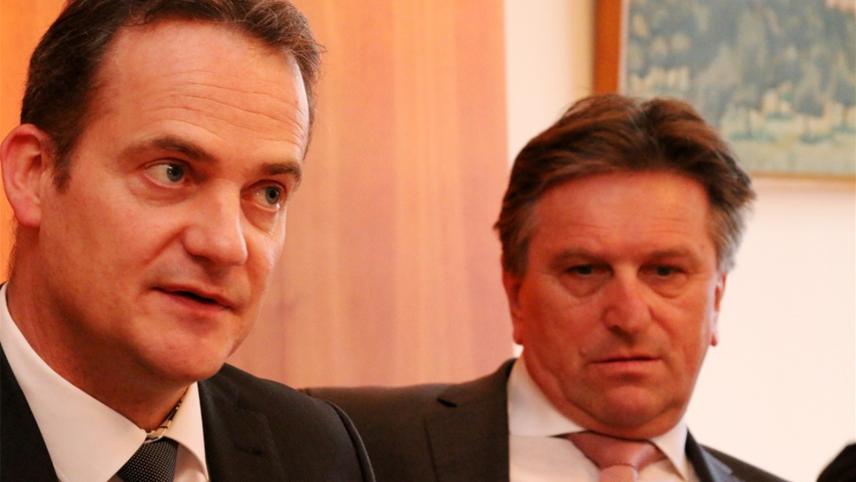 <p>DG-Ministerpräsident Oliver Paasch (links) mit Manfred „Manne“ Lucha, dem Minister für Soziales und Integration im deutschen Bundesland Baden-Württemberg.</p>