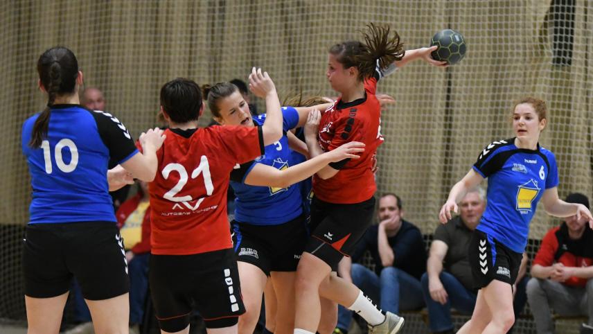 <p>(RS) HC Eynatten-Raeren - Overpelt Damen 7.4.2019 (3)</p>