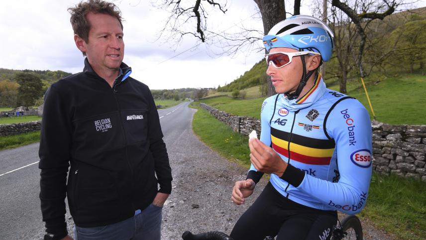 <p>Gemeinsam mit Olivier Naesen (rechts) nahm Nationalcoach Rik Verbrugghe am Montag den Kurs der kommenden WM in Yorkshire unter die Lupe.</p>