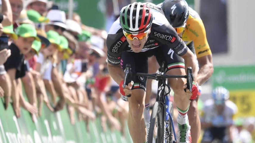 <p>Elia Viviani gewann vor Peter Sagan.</p>