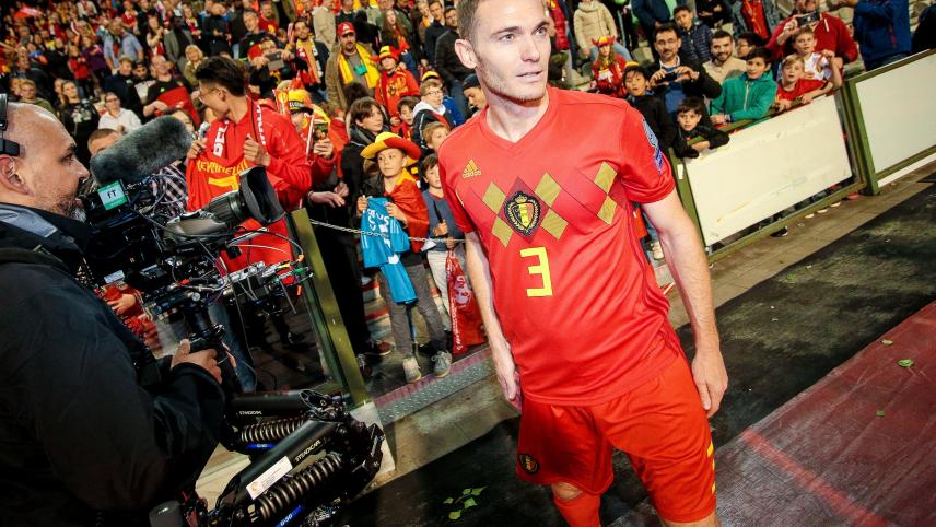 <p>Fußball-Nationalspieler Thomas Vermaelen hat beim japanischen Fußball-Erstligisten Vissel Kobe unterschrieben.</p>