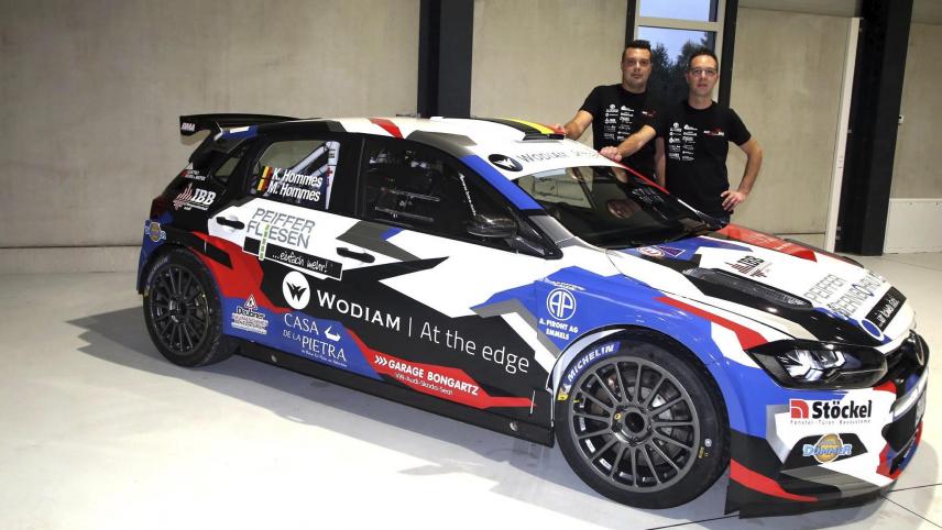 <p>Kevin und Marco Hommes hoffen auf ein gutes Ergebnis in ihrem VW Polo.</p>