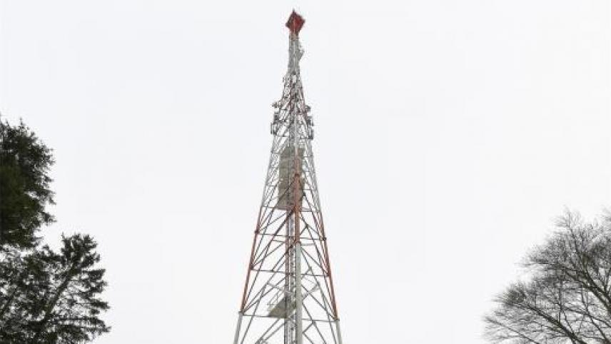 <p>GE-Photo-1841758-1841759</p>