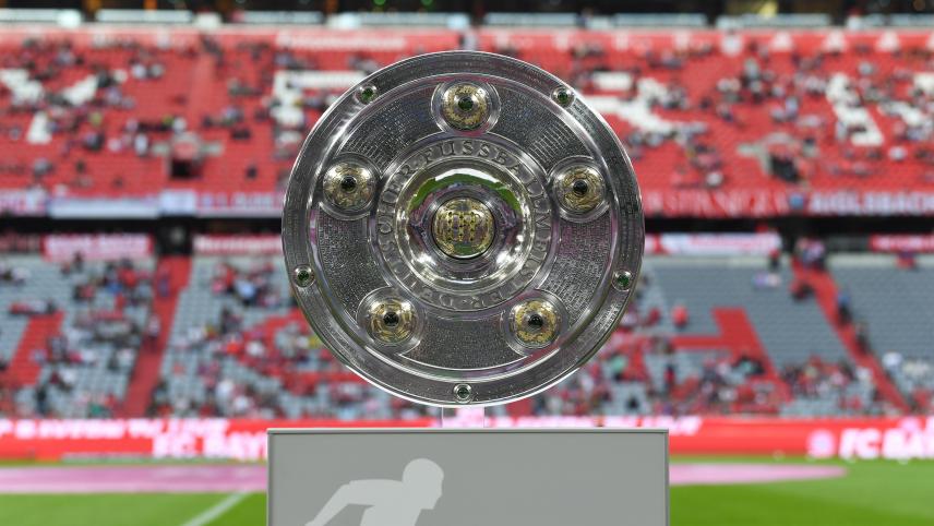 <p>Ist heiß begehrt: die Meisterschale.</p>