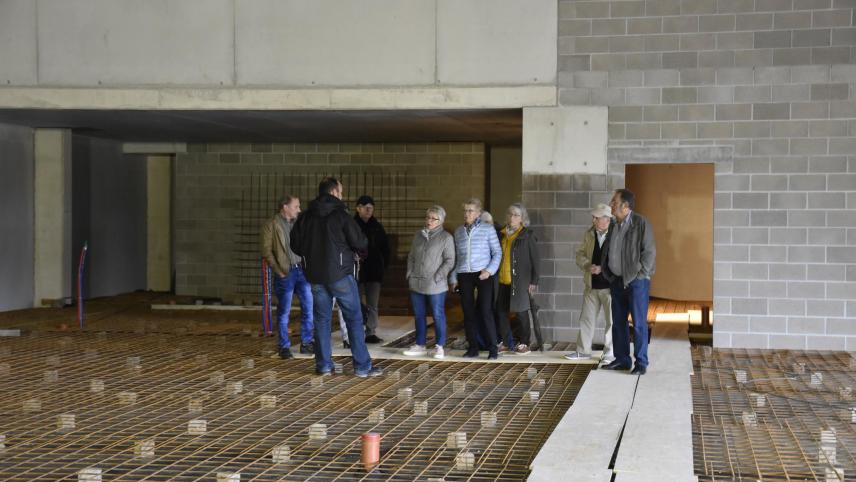 <p>Viele Bürger nutzten die Gelegenheit, die Infrastruktur im Rahmen einer Baustellenbesichtigung zu begutachten.</p>