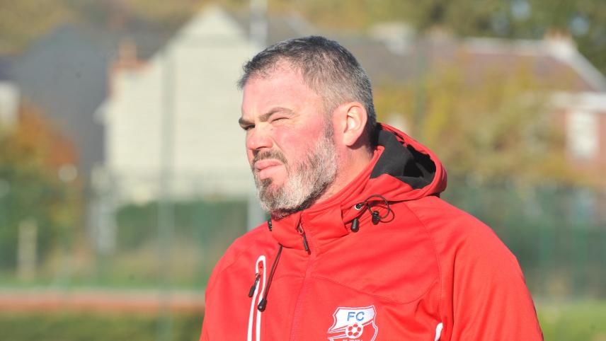 <p>Michel Remacle belohnte die zuletzt hervorragende Eupener Bilanz mit einem Abendessen.</p>