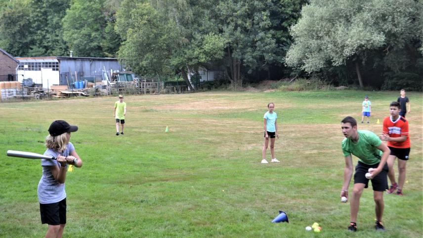<p>Baseball steht bei den Kindern im Rahmen des Sportlagers hoch im Kurs.</p>