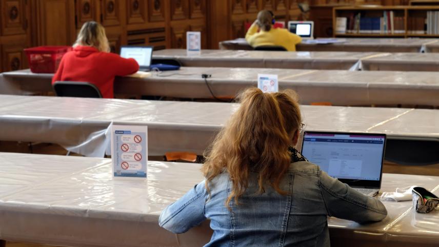 <p>Studenten beklagen sich schon seit Längerem über Isolation.</p>