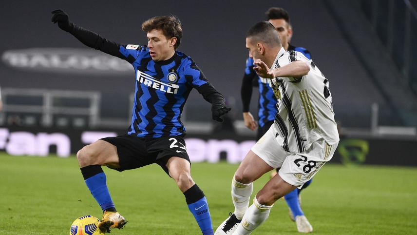 <p>Inter Mailand (Nicolo Barella, links) ist der am höchsten verschuldete Klub in Italien.</p>