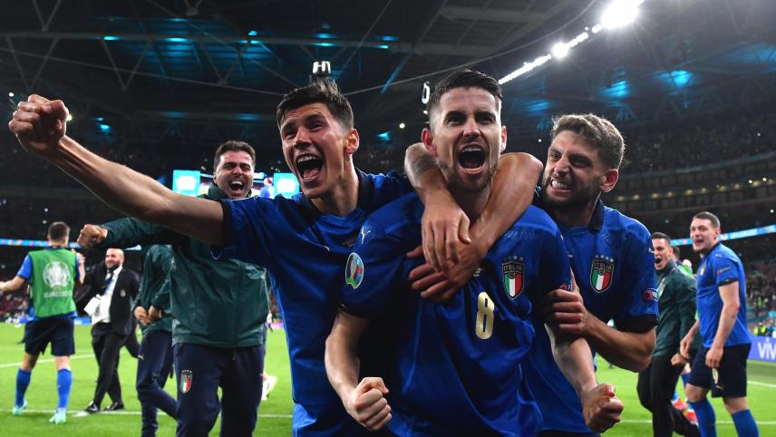<p>Jorginho schoss den entscheidenden Elfmeter und Italien ins Glück. Noch ein Sieg trennt die „Squadra Azzurra“ vom Titel.</p>