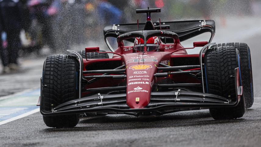 <p>Auch im Regen nicht zu stoppen: WM-Spitzenreiter Charles Leclerc im Ferrari.</p>